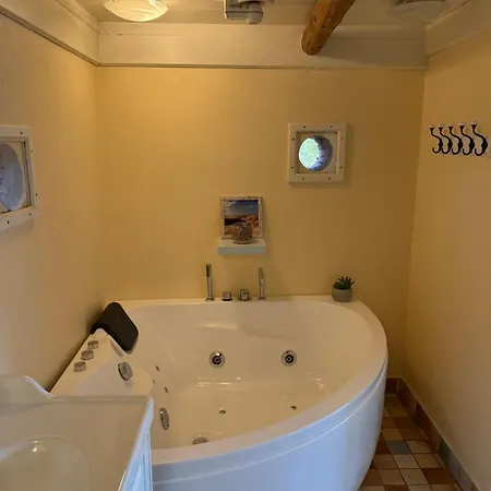 בית הארחה Faebrogaard